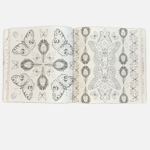 Coloring Books for Young Adults and Adults Lot of 3 Books - Picture 7 of 11